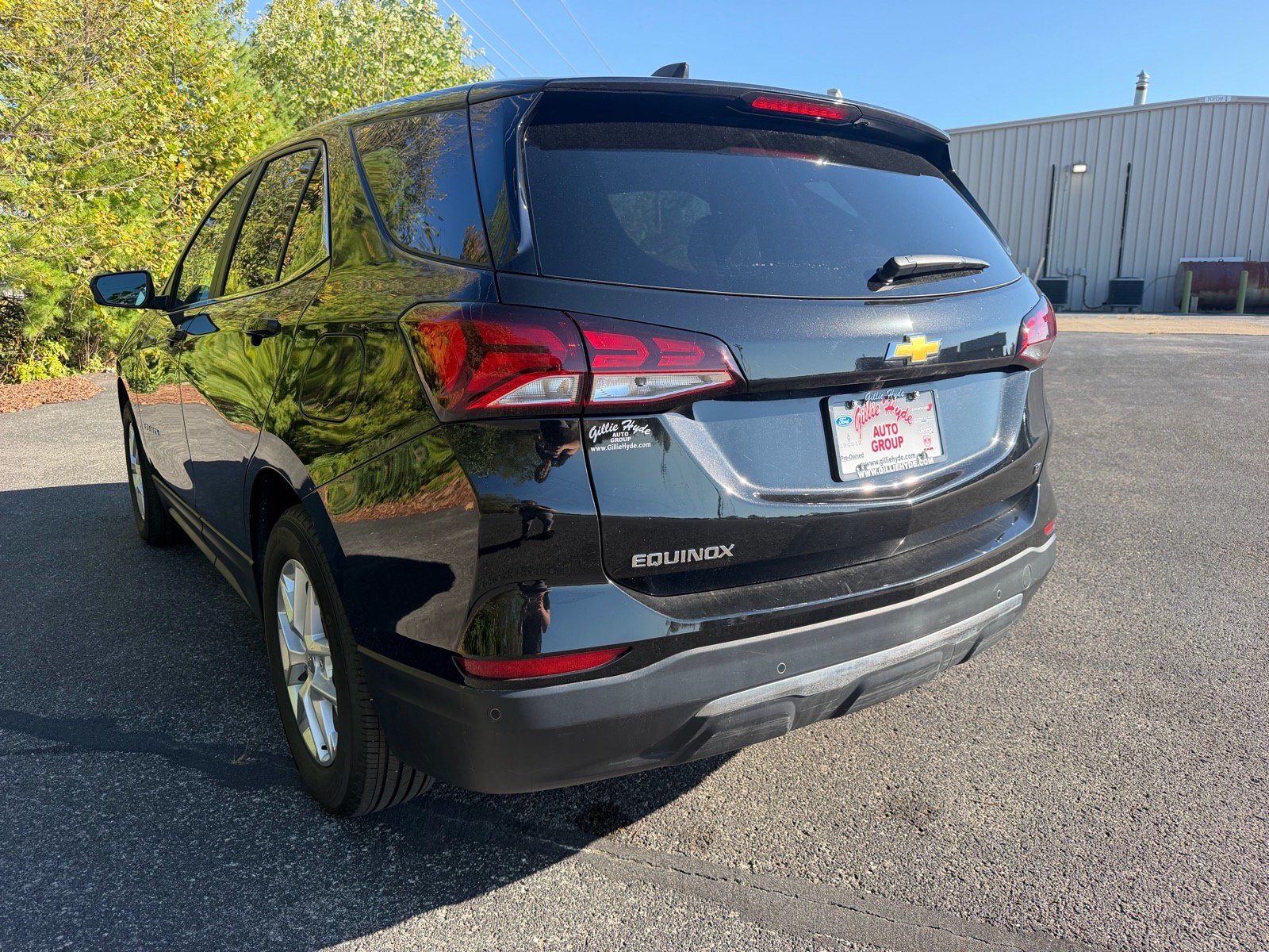 Used 2024 Chevrolet Equinox LT w/ LPO, Floor Liner Package FWD image 10