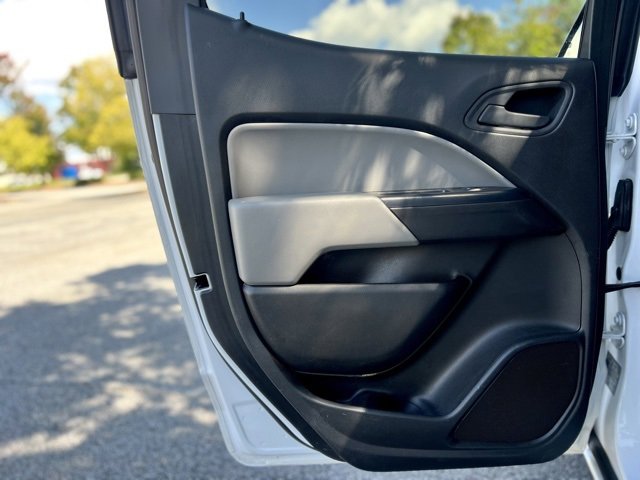 Used 2020 Chevrolet Colorado W/T w/ WT Convenience Package image 16