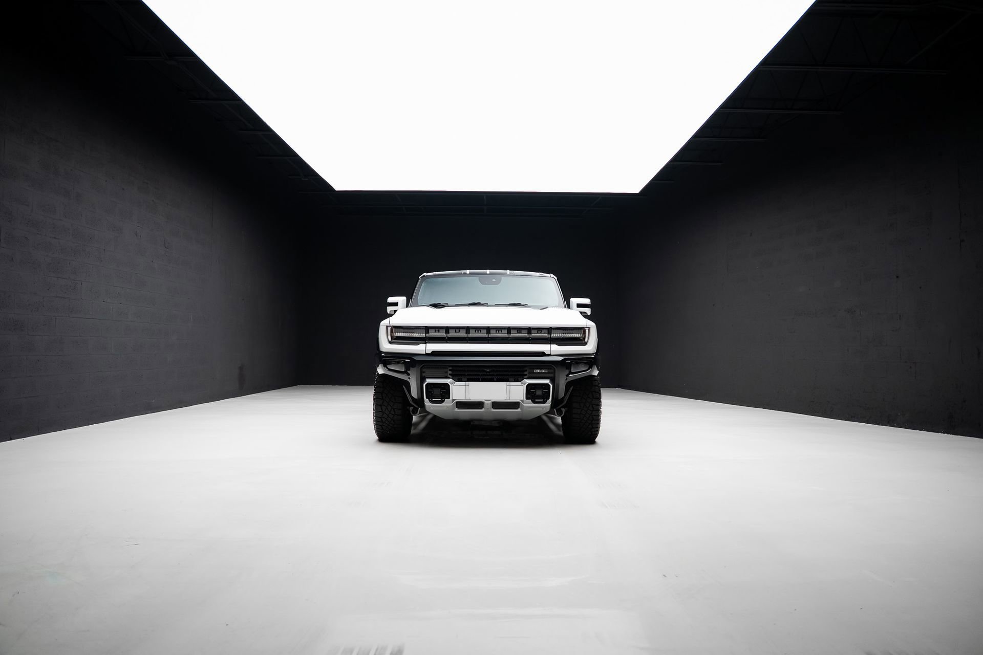 Used 2024 GMC Hummer EV 2X w/ Extreme Off-Road Package image 84