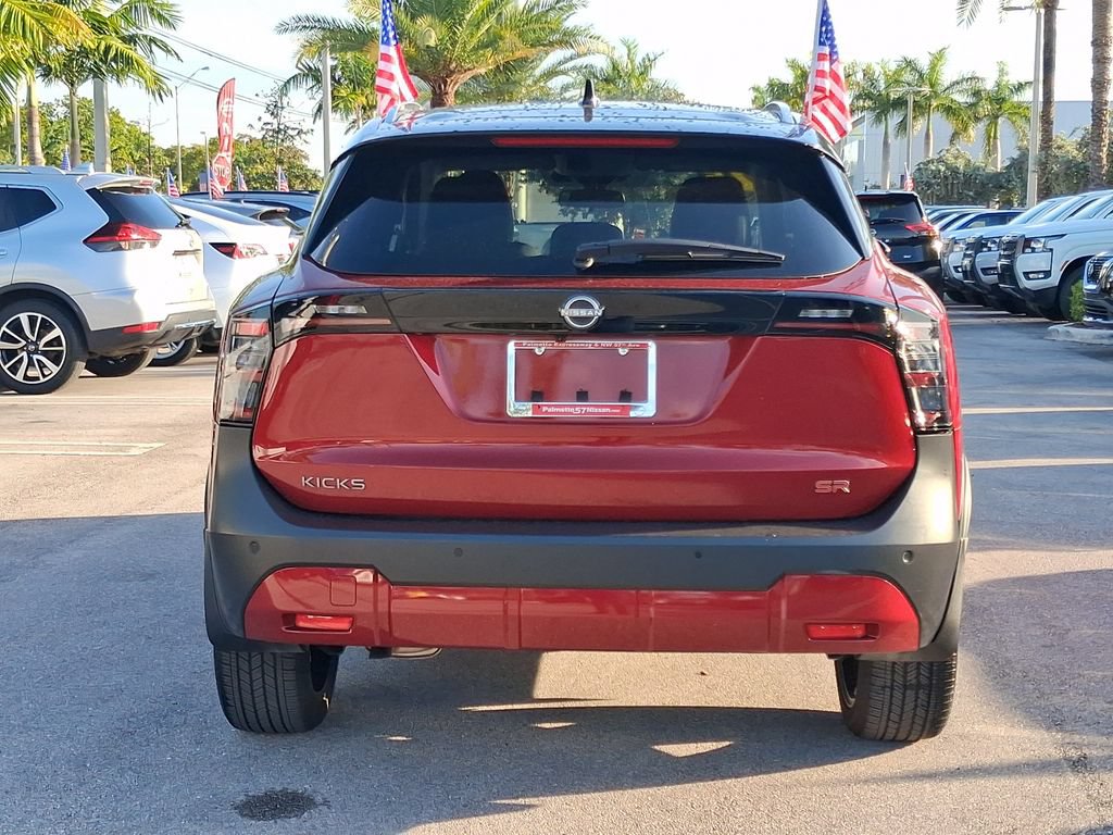 Certified 2025 Nissan Kicks SR FWD image 5
