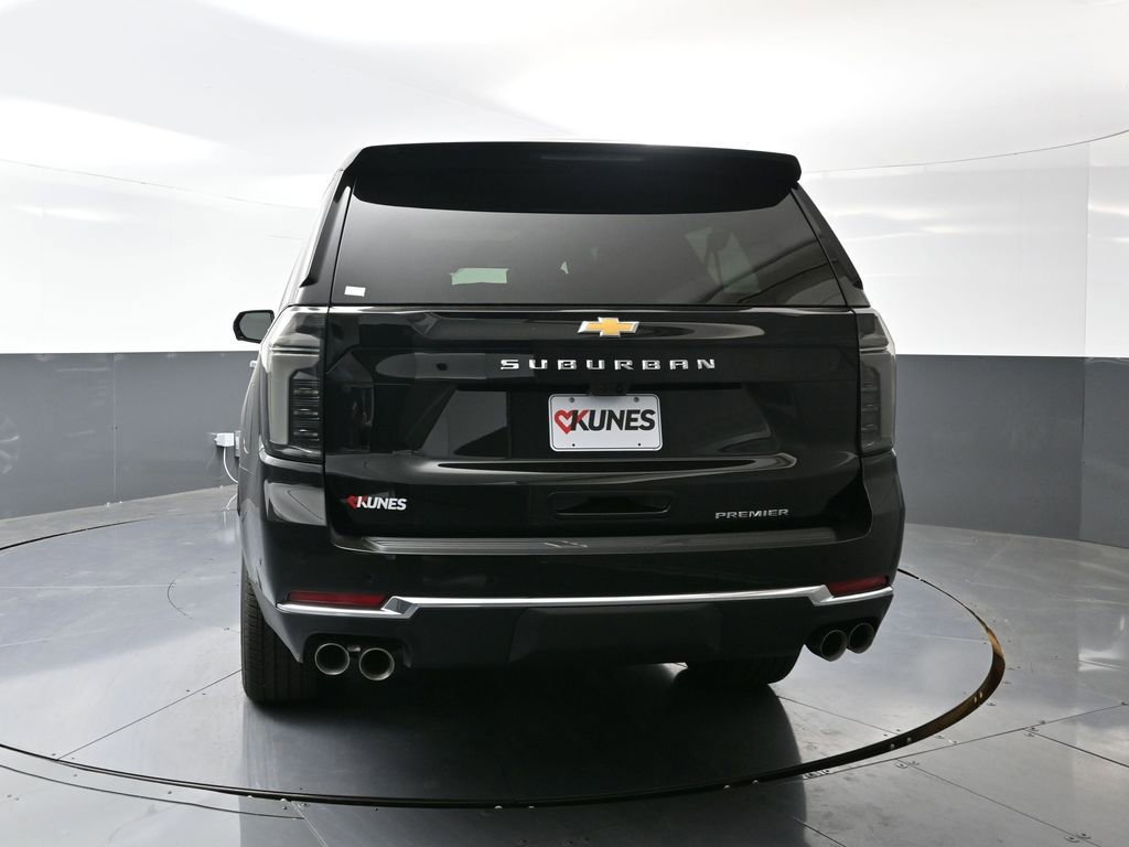 New 2026 Chevrolet Suburban Premier image 10