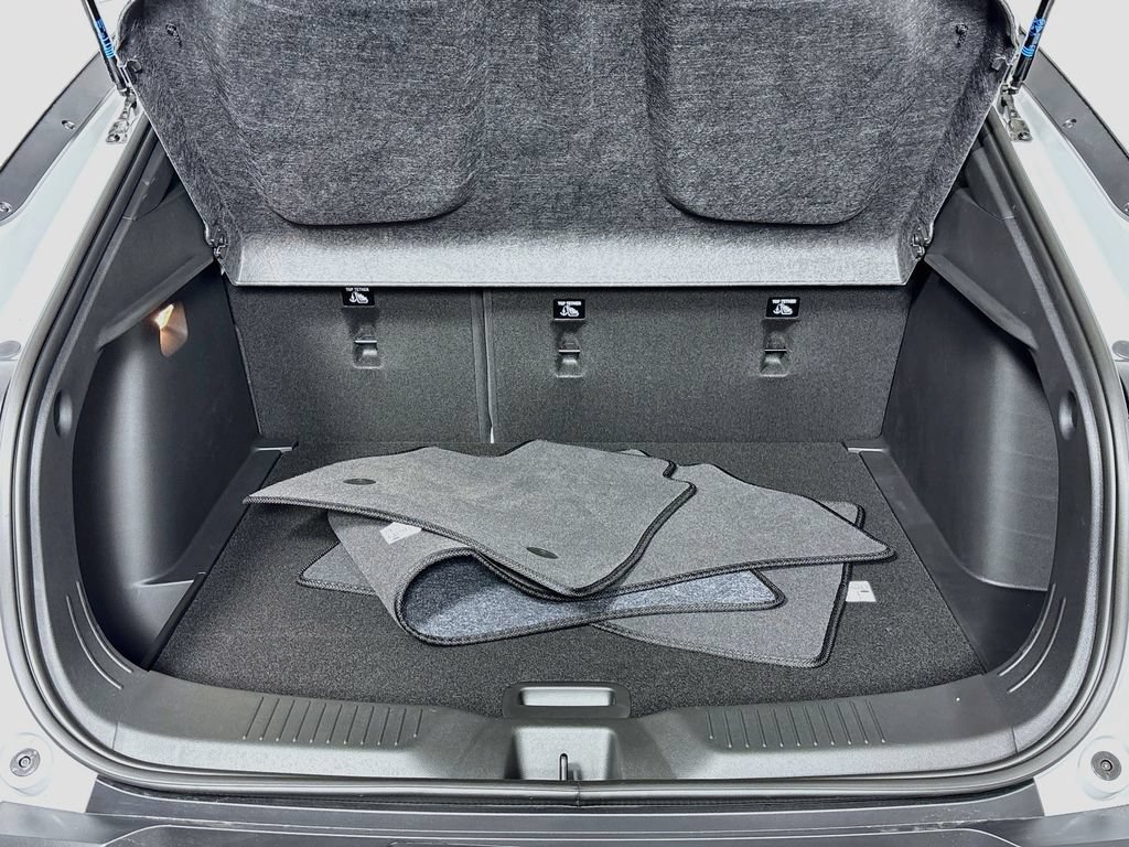 New 2026 Buick Envista Sport Touring w/ Convenience I Package FWD image 24