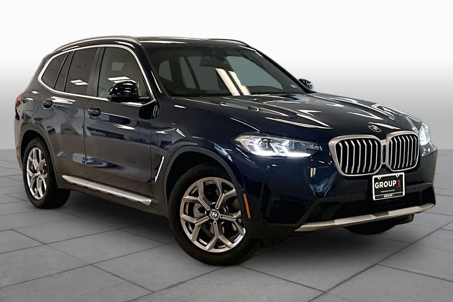Used 2024 BMW X3 sDrive30i w/ Convenience Package RWD image 2