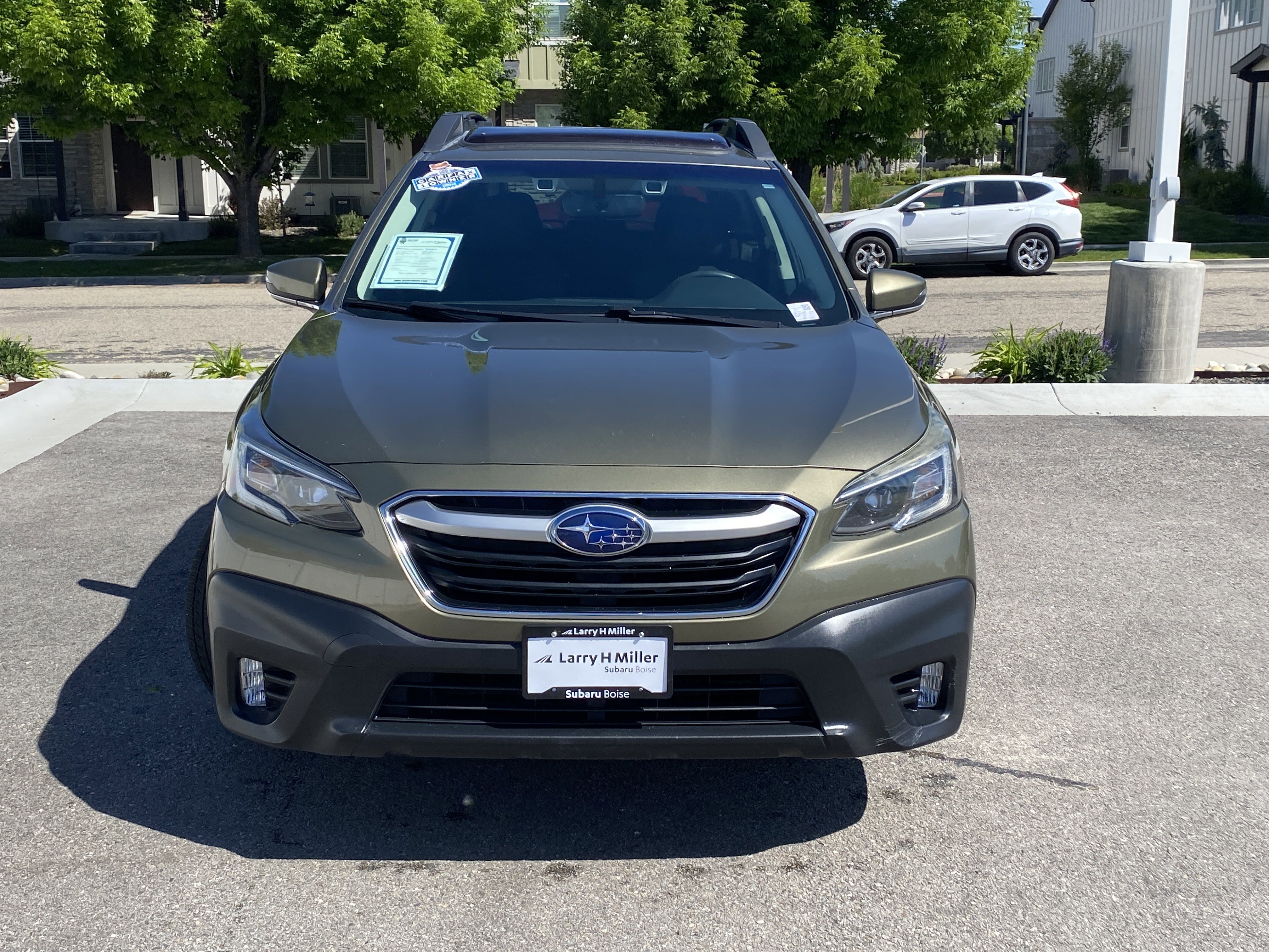 Used 2020 Subaru Outback Premium AWD/4WD image 9