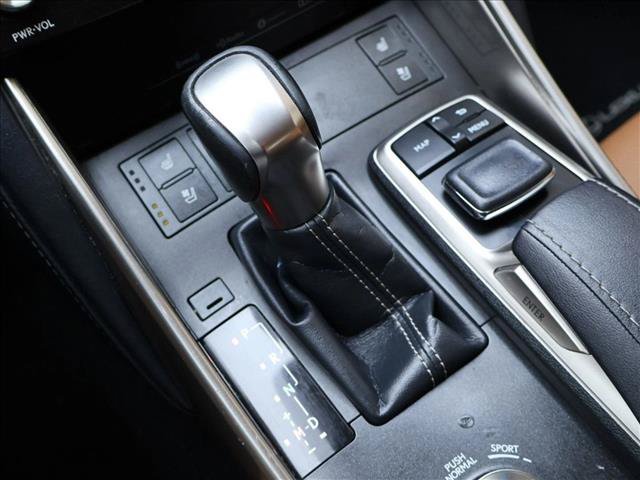 Used 2018 Lexus IS 300 AWD w/ Comfort Package image 18