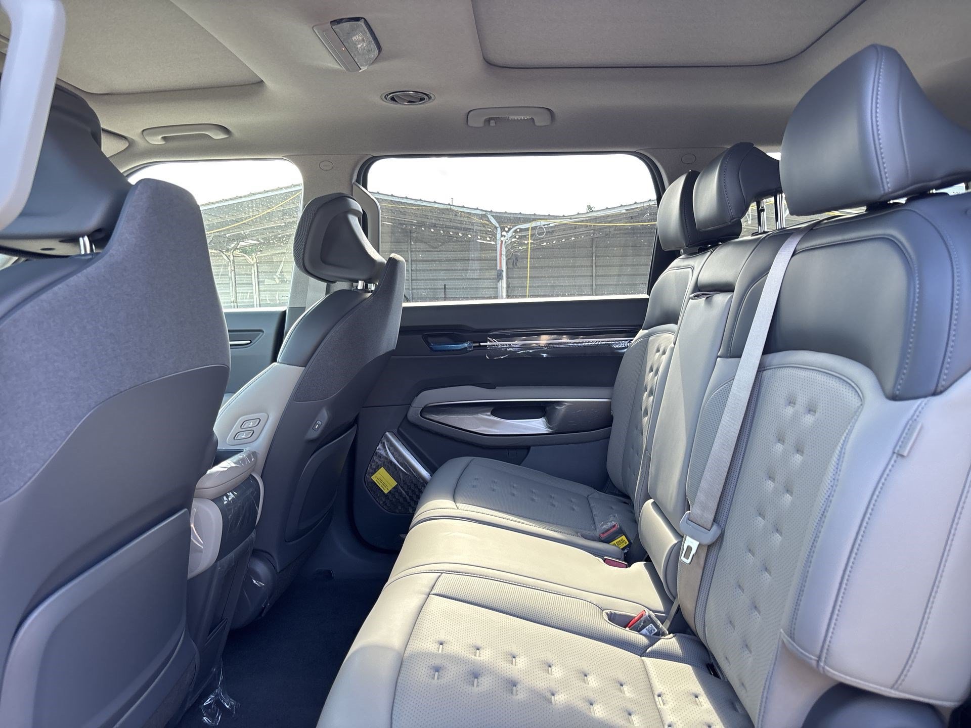 New 2026 Kia EV9 Wind AWD/4WD image 21