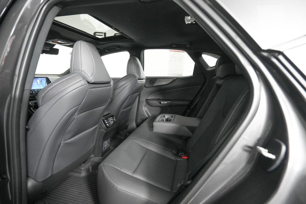 Used 2025 Lexus NX 350 F Sport w/ Accessory Package (2T) image 13