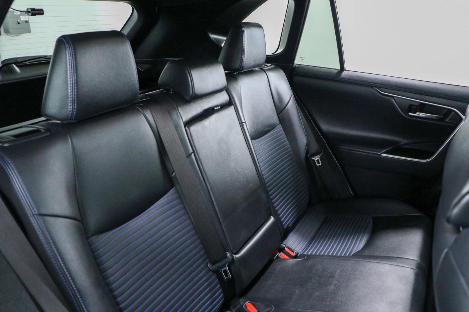 Used 2024 Toyota RAV4 XSE image 29