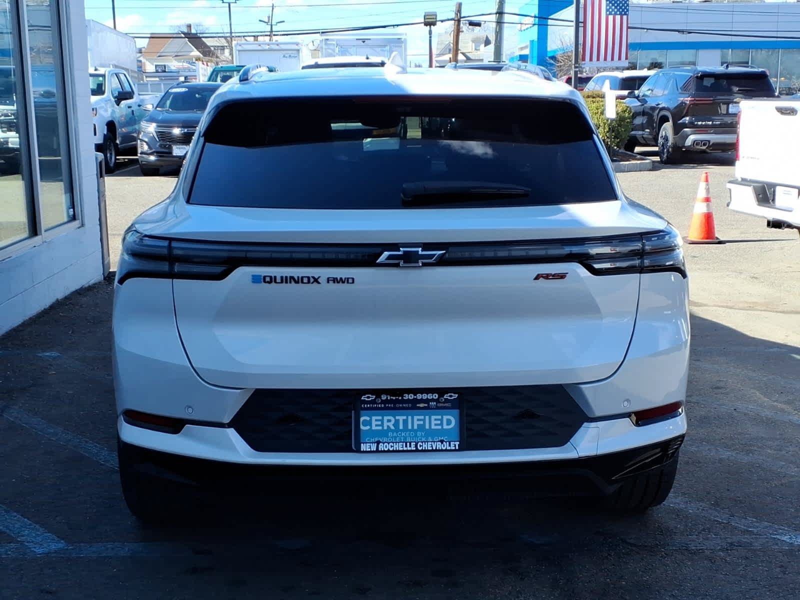 Used 2025 Chevrolet Equinox EV RS w/ Active Safety Package 3 AWD/4WD image 5