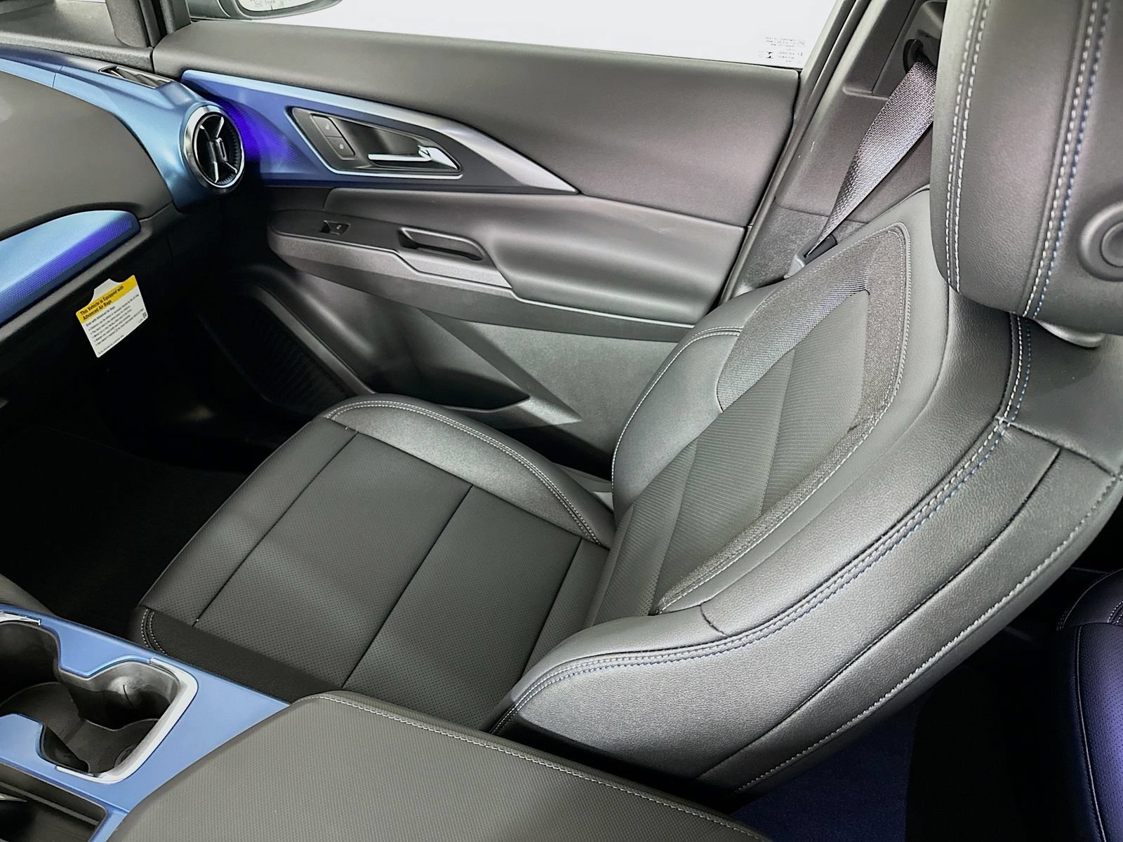 New 2026 Chevrolet Equinox EV LT FWD image 25