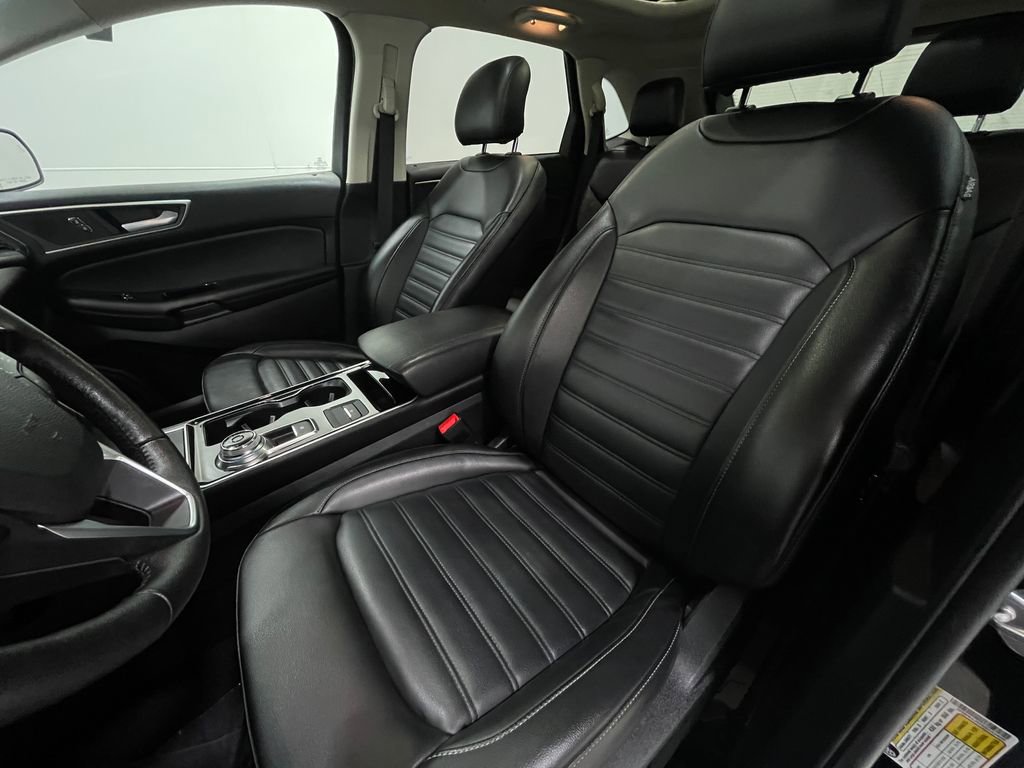 Used 2019 Ford Edge SEL w/ Equipment Group 201A image 20