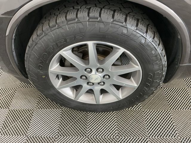 Used 2014 Buick Enclave Leather AWD/4WD image 31