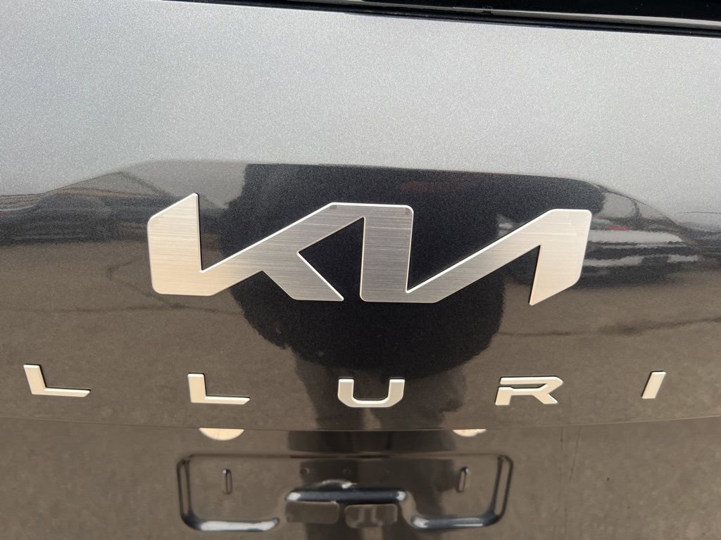 Certified 2024 Kia Telluride LX image 32