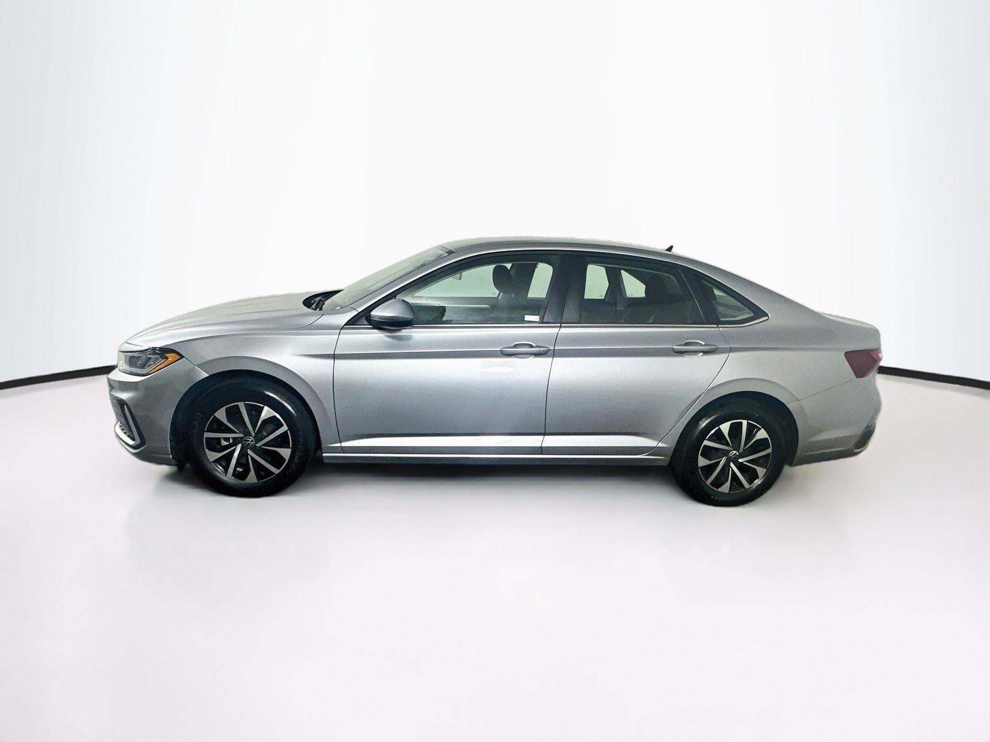 Used 2025 Volkswagen Jetta S FWD image 4