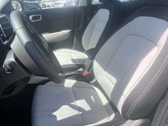 New 2026 Hyundai Venue SEL FWD image 20