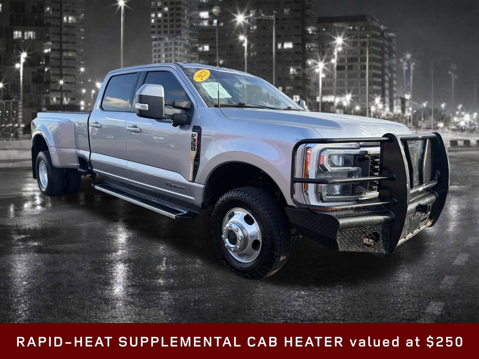 Used 2023 Ford F350 Lariat w/ FX4 Off-Road Package image 9