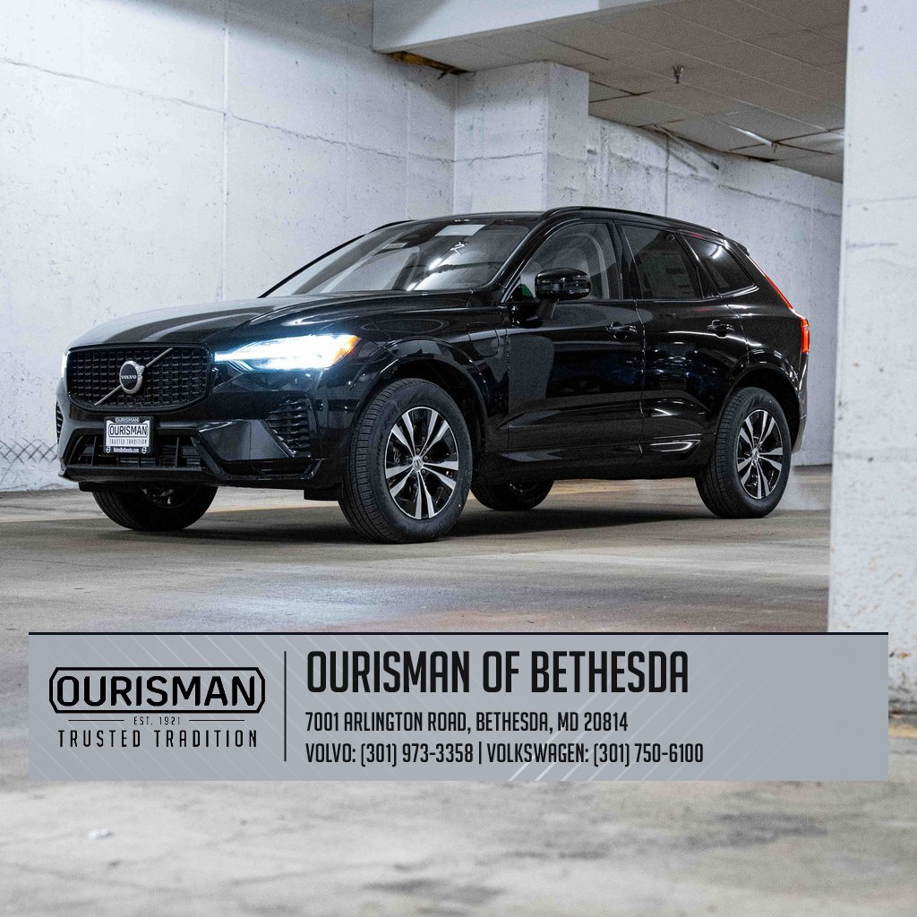 New 2025 Volvo XC60 T8 Core