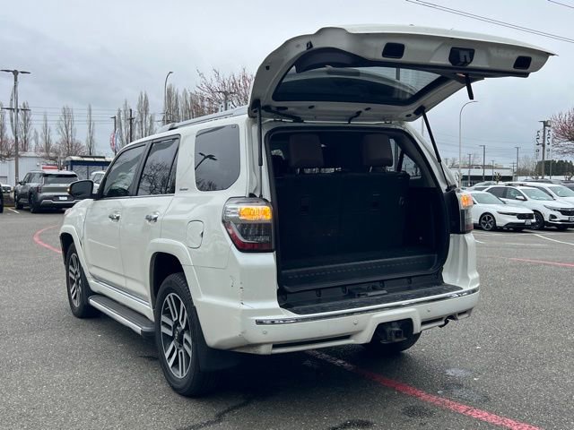 Used 2017 Toyota 4Runner SR5 Premium AWD/4WD image 7