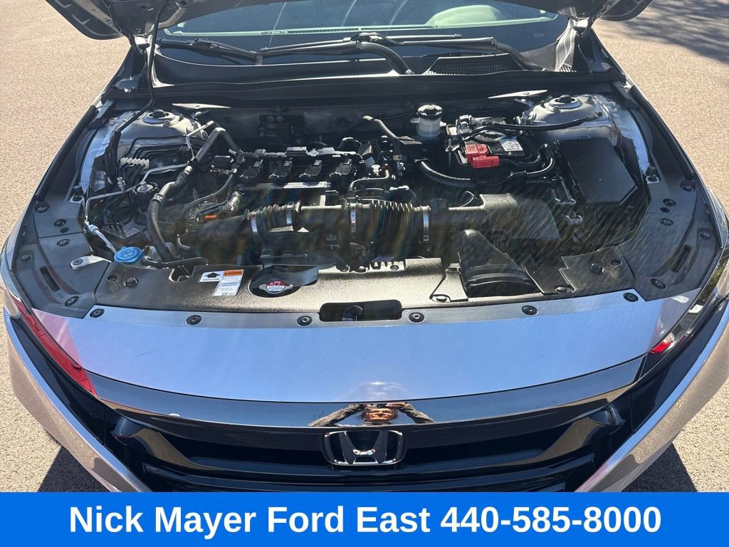 Used 2018 Honda Accord Sport image 6