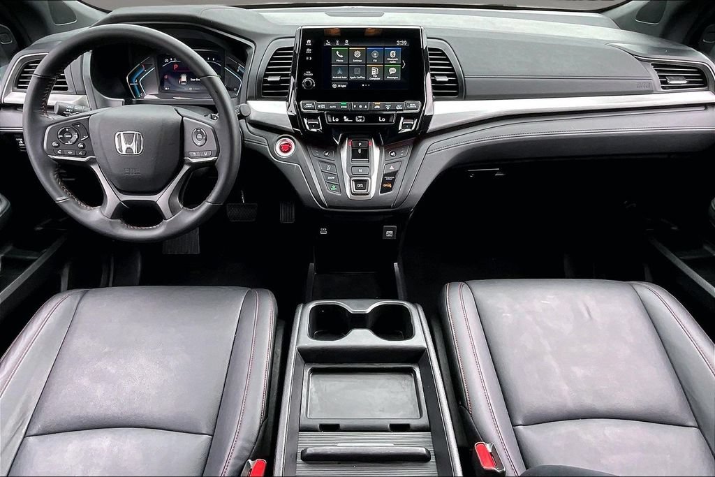 Used 2024 Honda Odyssey Sport image 7