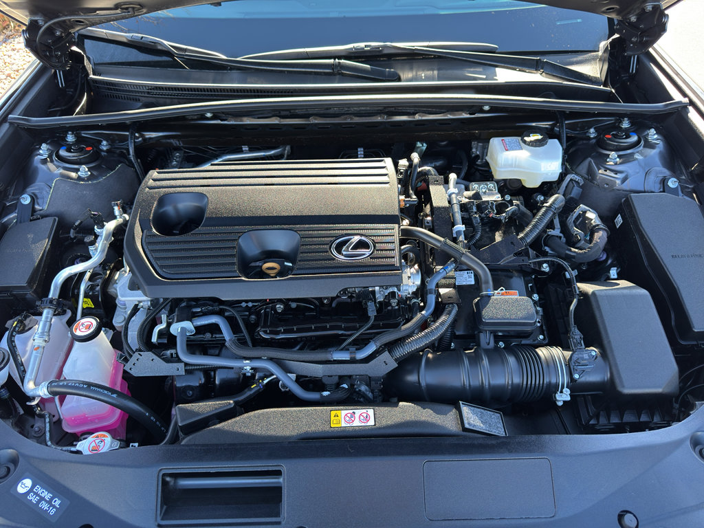 Used 2024 Lexus ES 300h Premium image 17