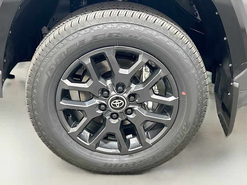 New 2026 Toyota Tundra Platinum AWD/4WD image 9