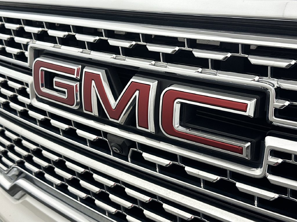 Used 2019 GMC Sierra 1500 Denali w/ Denali Ultimate Package AWD/4WD image 35