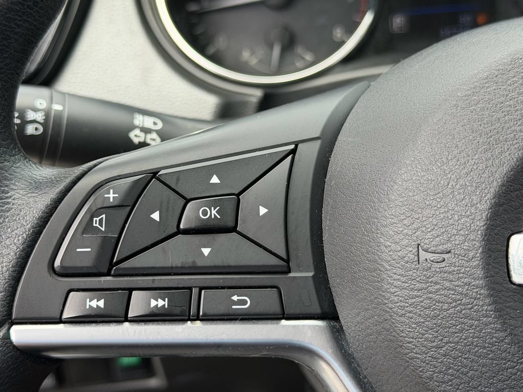 Used 2019 Nissan Rogue Sport S AWD/4WD image 25