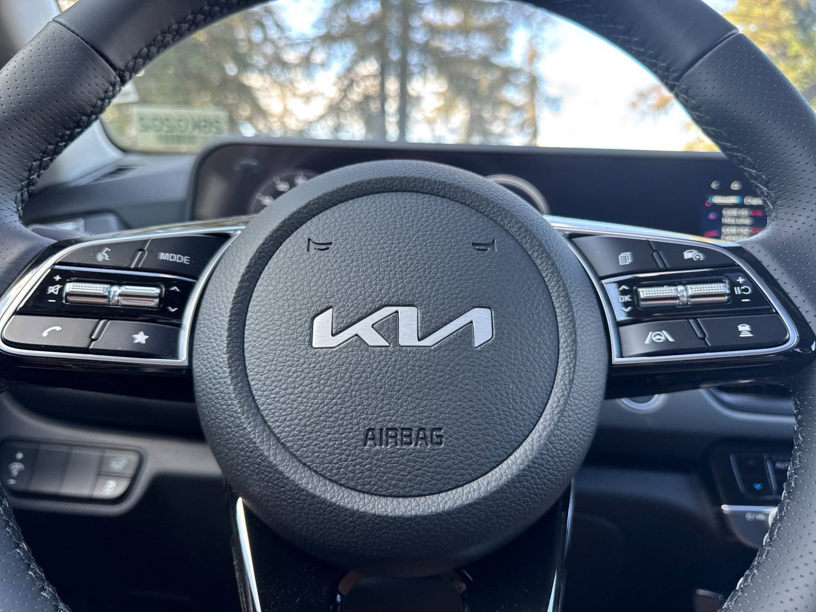 New 2026 Kia Seltos SX w/ SX Sunroof Package image 24