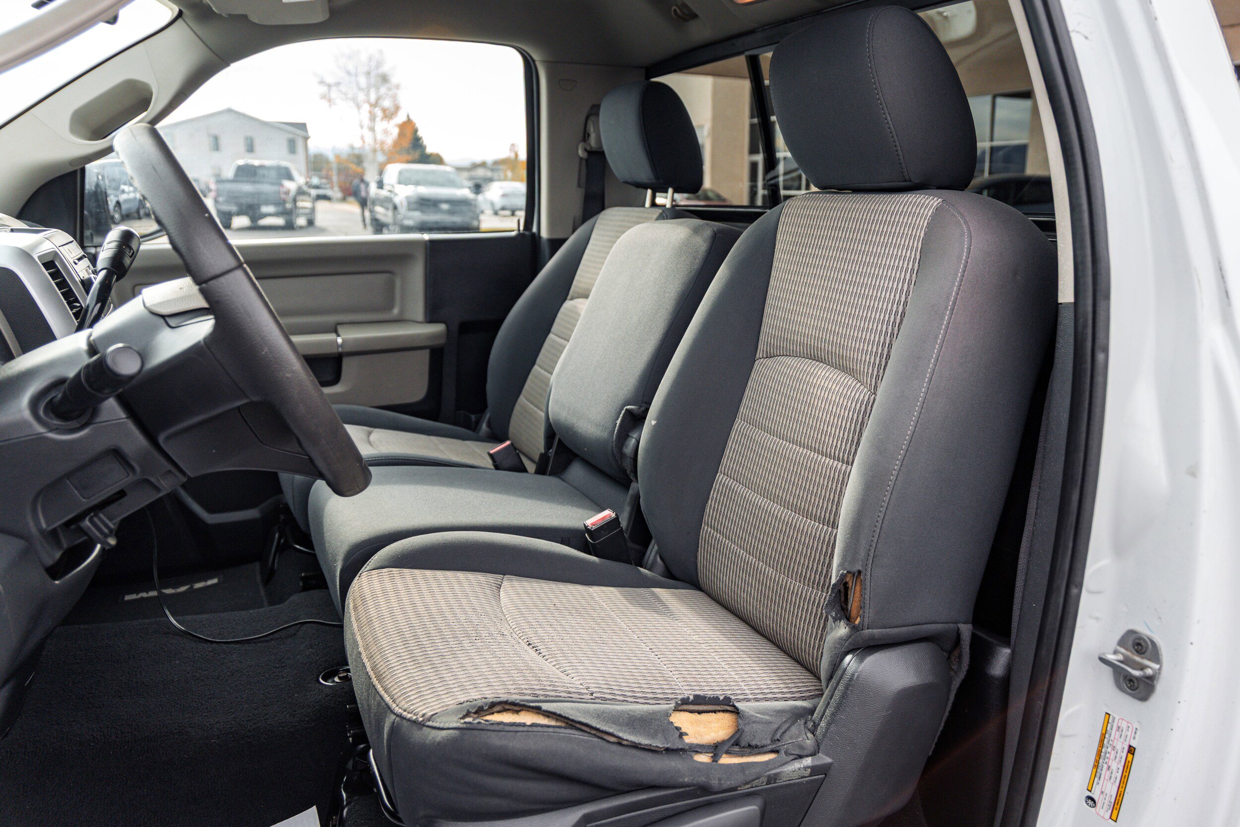 Used 2012 RAM 1500 Classic SLT image 13