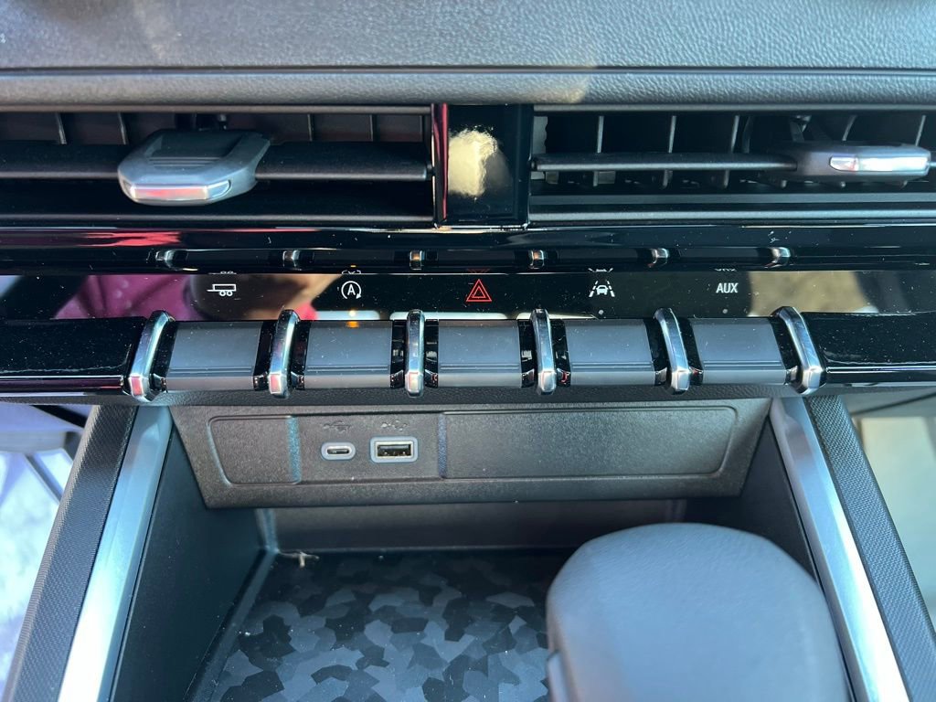 New 2025 Chevrolet Colorado W/T w/ Advanced Trailering Package image 16