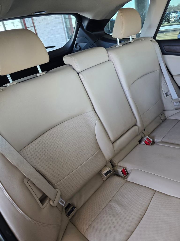 Used 2018 Subaru Outback 3.6R Limited image 18