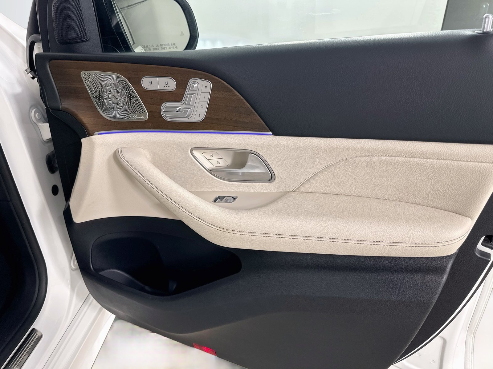 Used 2022 Mercedes-Benz GLS 450 4MATIC image 44