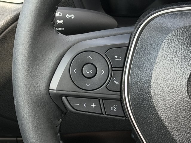 Certified 2026 Toyota Corolla Cross LE FWD image 13