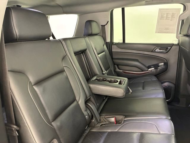 Used 2019 GMC Yukon XL SLT w/ Graphite Performance Edition AWD/4WD image 16