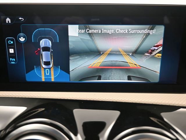 Used 2025 Mercedes-Benz CLA 250 4MATIC image 32