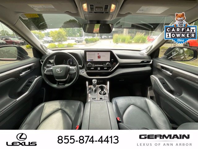 Used 2023 Toyota Highlander Limited AWD/4WD image 14