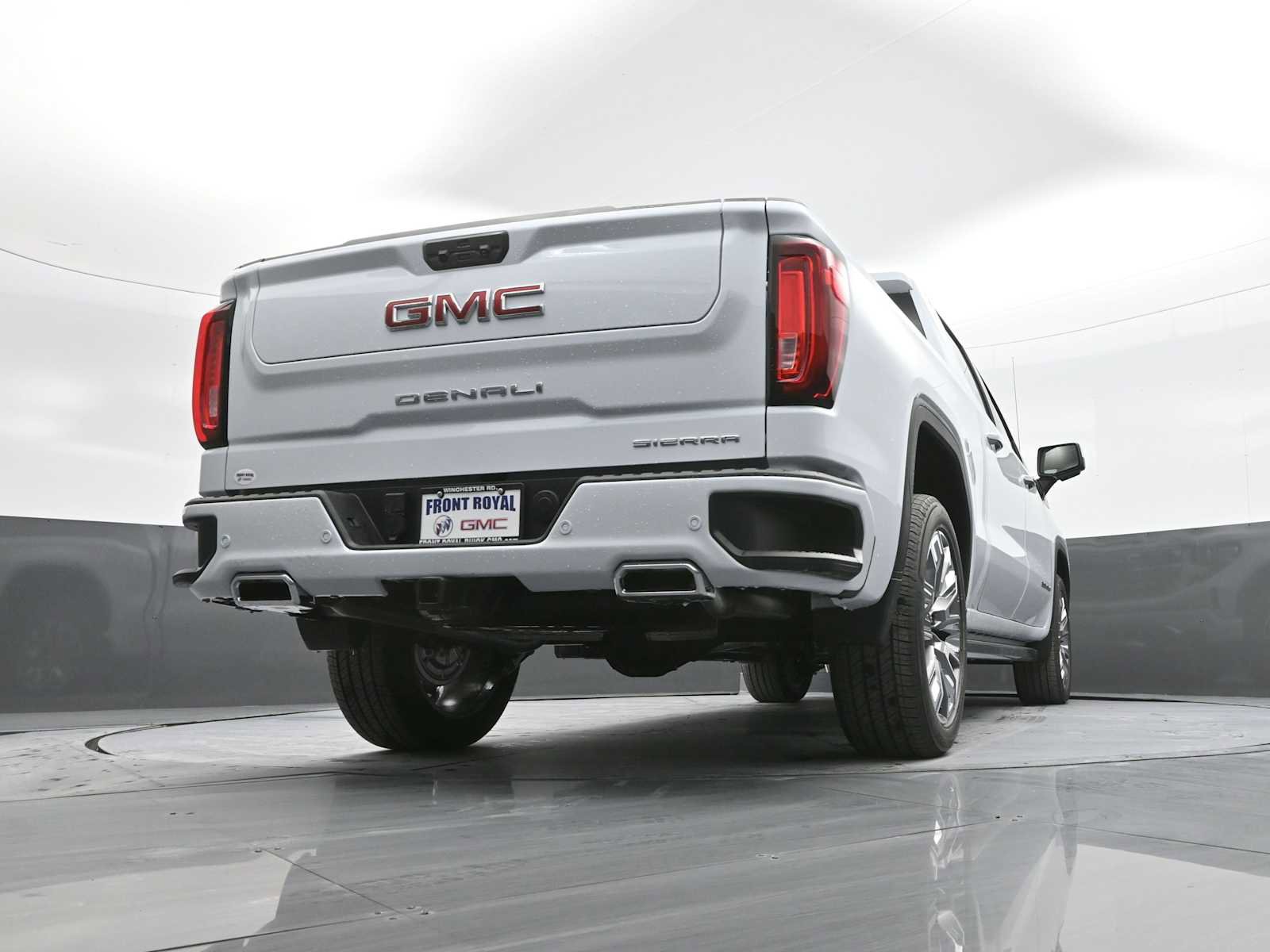 New 2026 GMC Sierra 1500 Denali w/ Denali Reserve Package AWD/4WD image 41