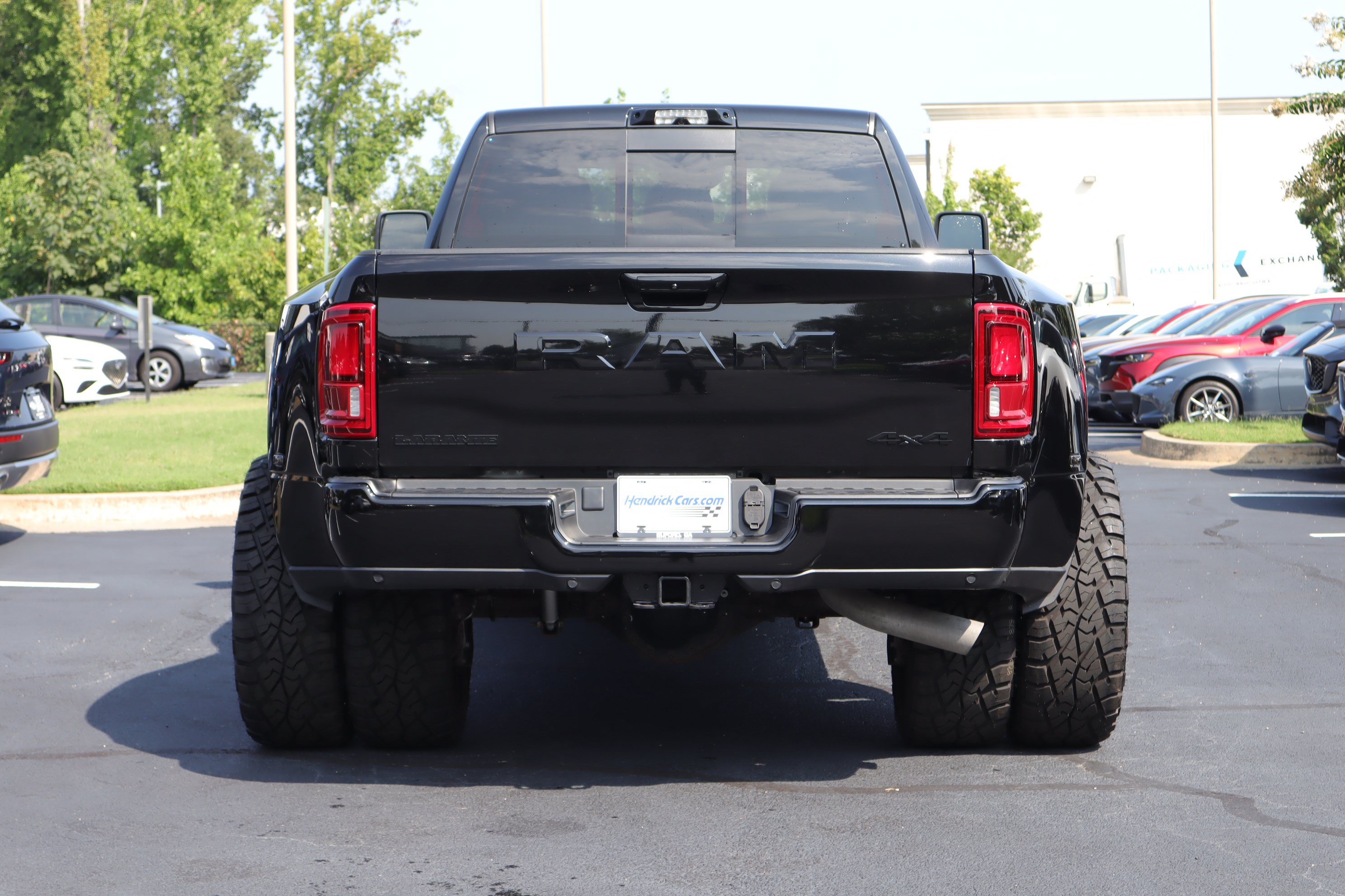 Used 2026 RAM 3500 Laramie AWD/4WD image 37