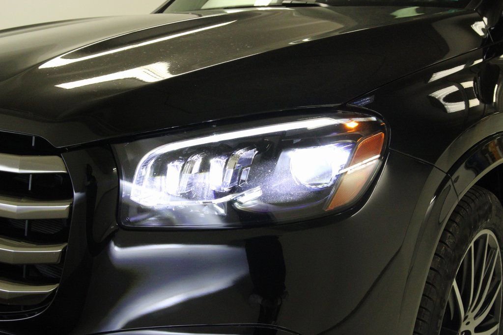 Certified 2024 Mercedes-Benz GLS 580 4MATIC image 9