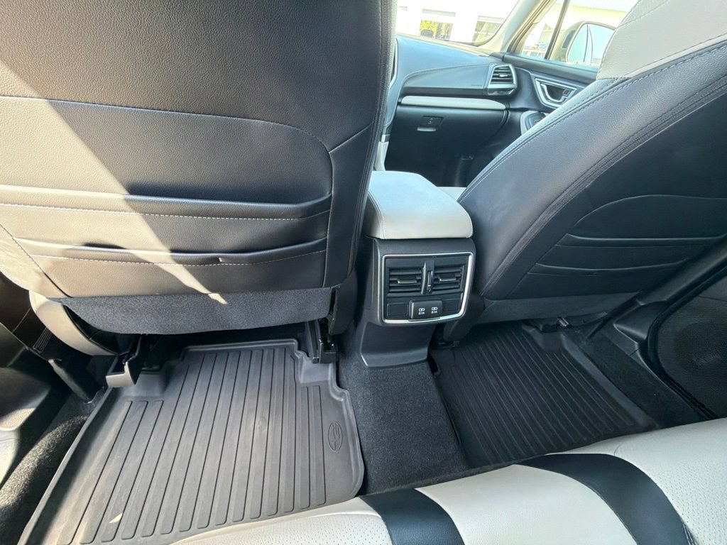 Used 2022 Subaru Forester Limited AWD/4WD image 13