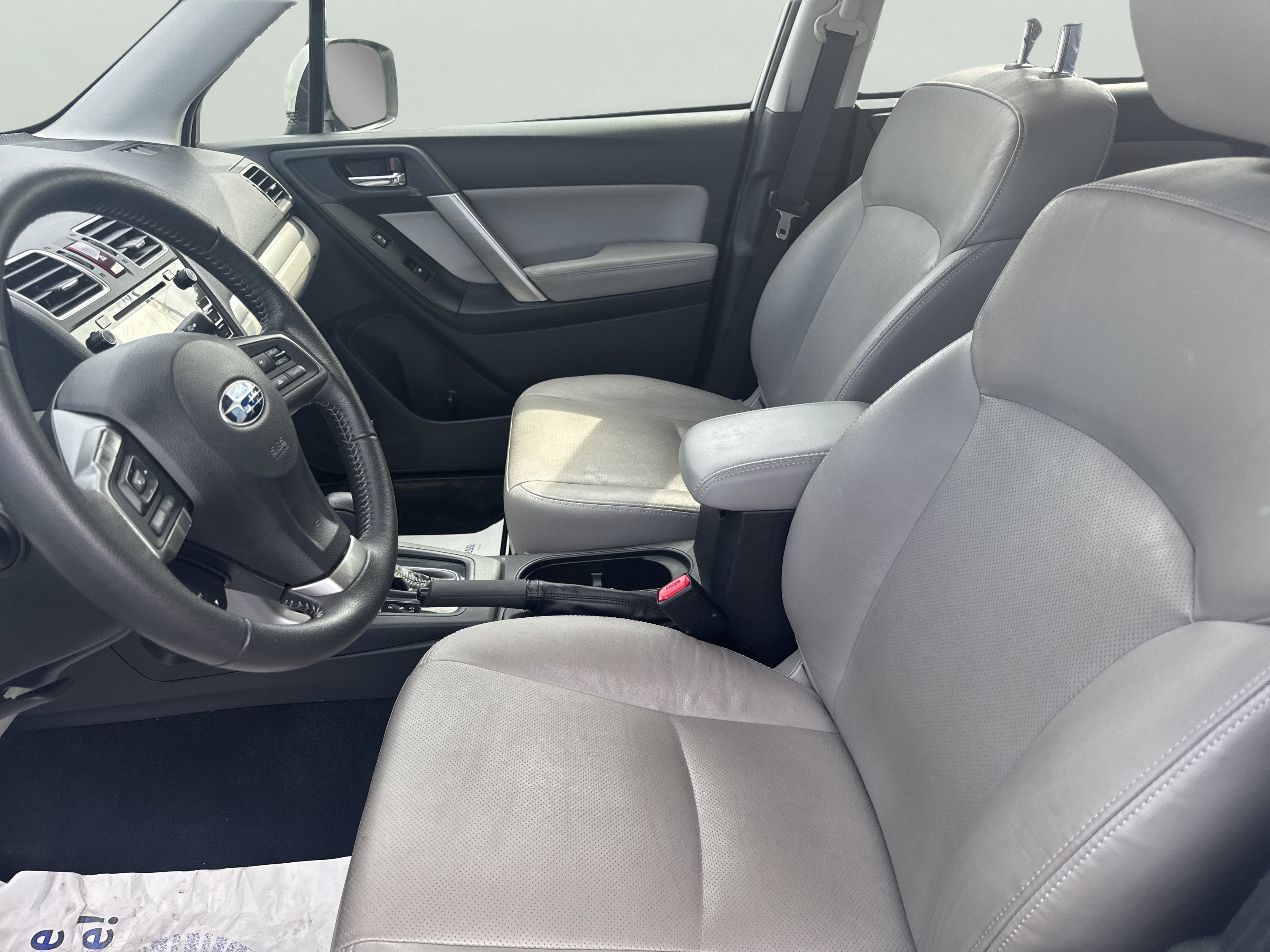 Used 2016 Subaru Forester 2.5i Touring w/ Eyesight & Navigation System AWD/4WD image 10