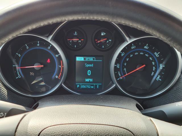 Used 2014 Chevrolet Cruze LT w/ Technology Package FWD image 12