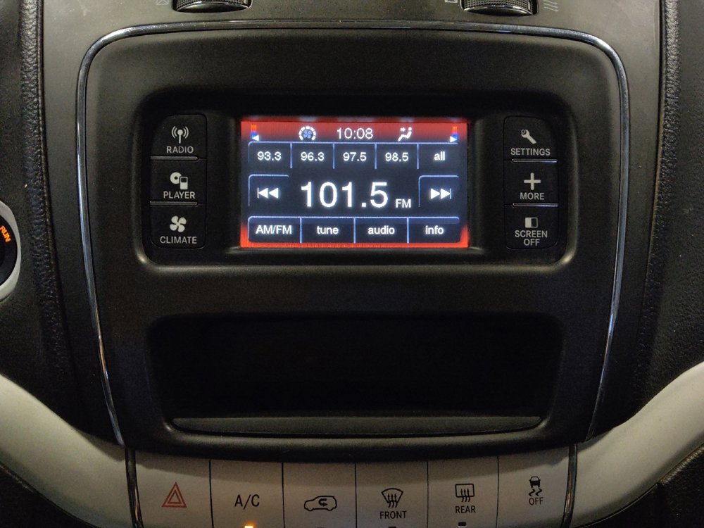 Used 2018 Dodge Journey SE image 25