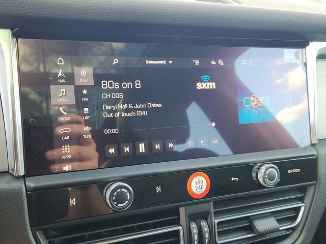 New 2026 Porsche Macan image 16