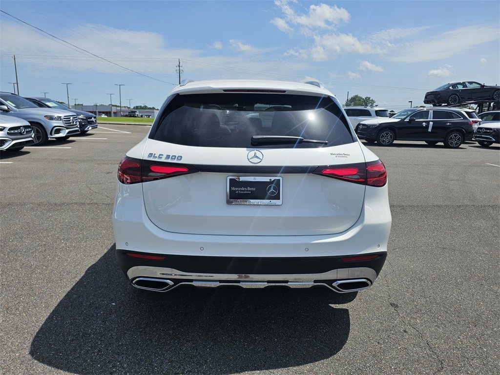 Used 2025 Mercedes-Benz GLC 300 image 6