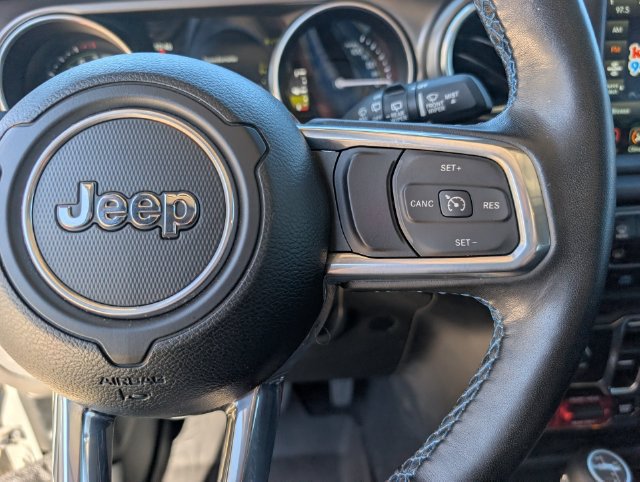 Used 2023 Jeep Wrangler Unlimited Rubicon 4xe w/ Cold Weather Group AWD/4WD image 14
