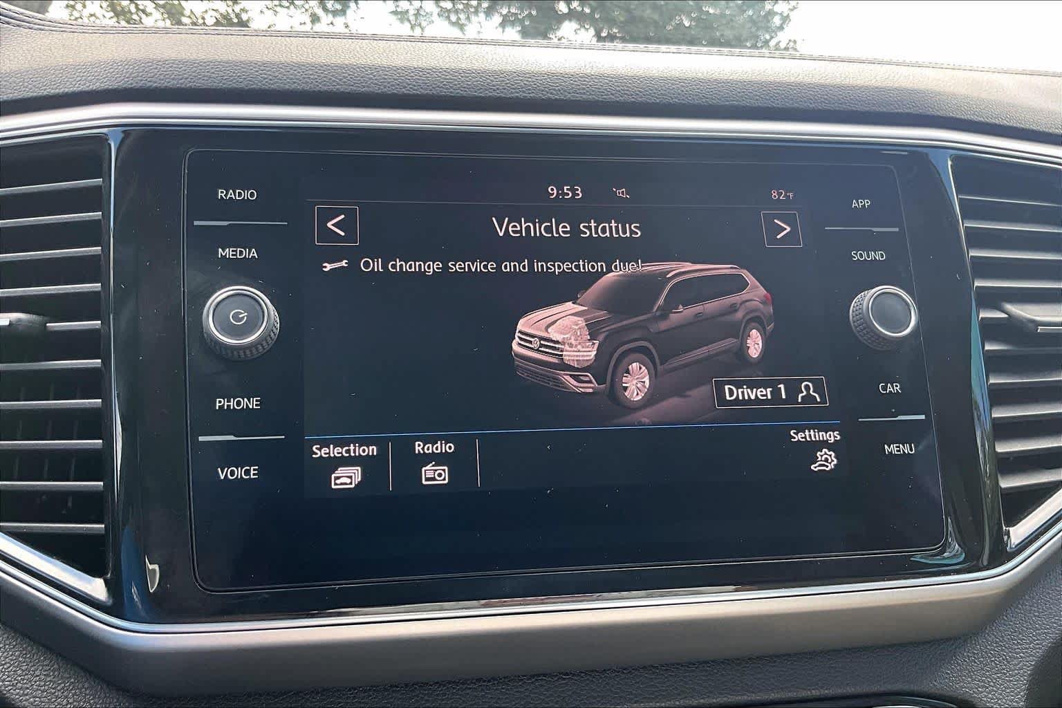 Used 2018 Volkswagen Atlas SEL w/ R-Line Package FWD image 35