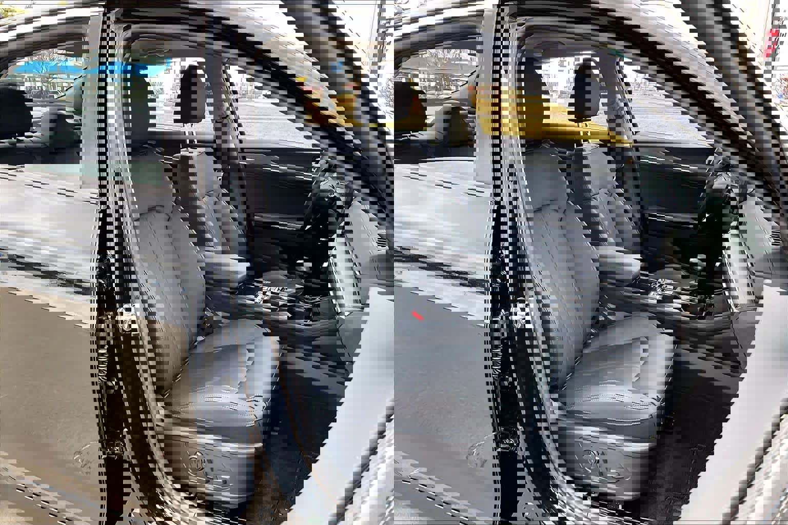 Used 2025 Kia K5 EX image 9