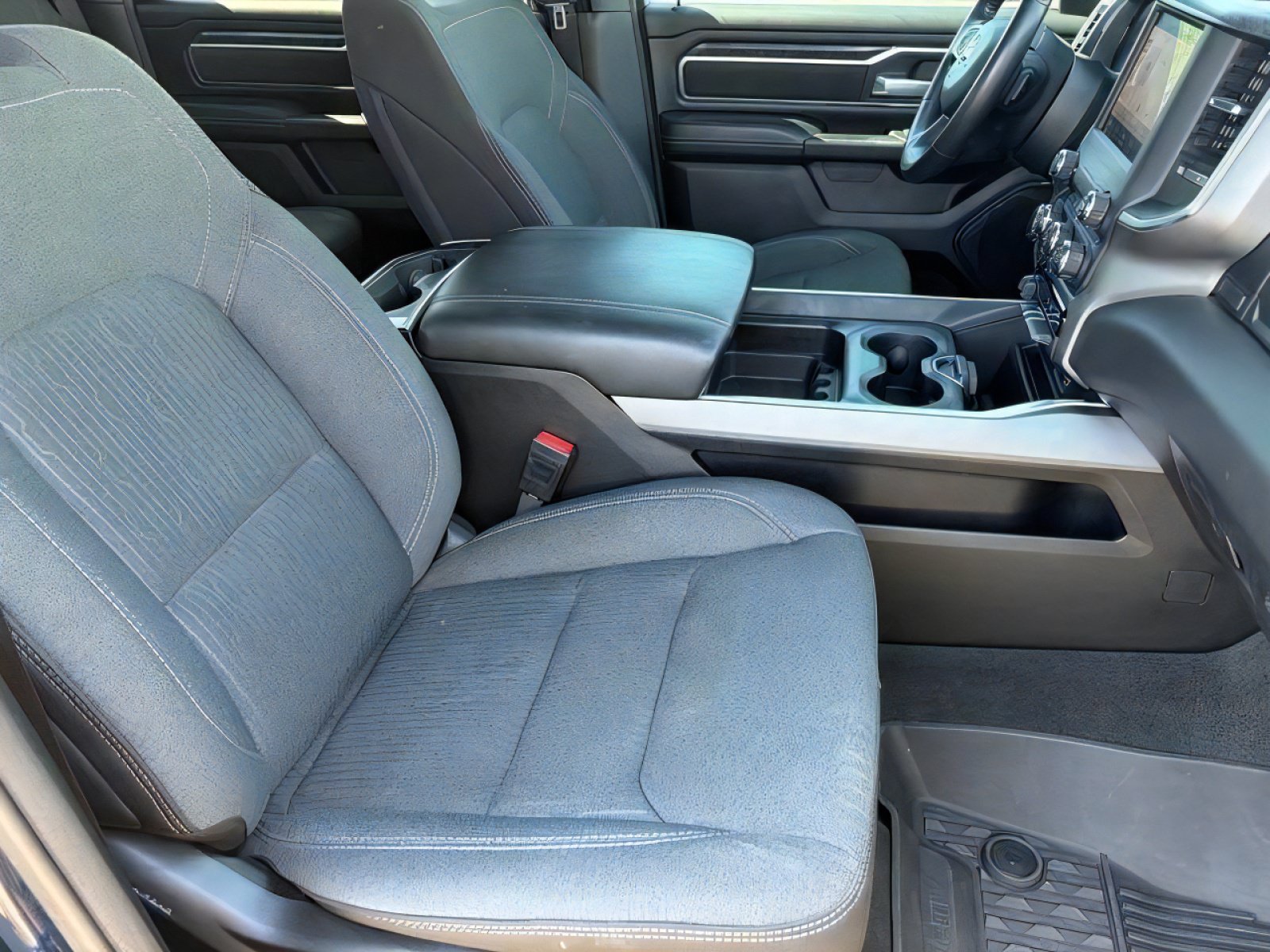 Certified 2024 RAM 1500 Big Horn RWD image 30